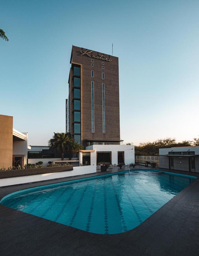 Hotel Kasturi Orchid Pāl Extérieur photo