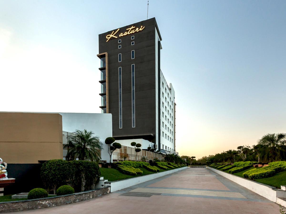 Hotel Kasturi Orchid Pāl Extérieur photo