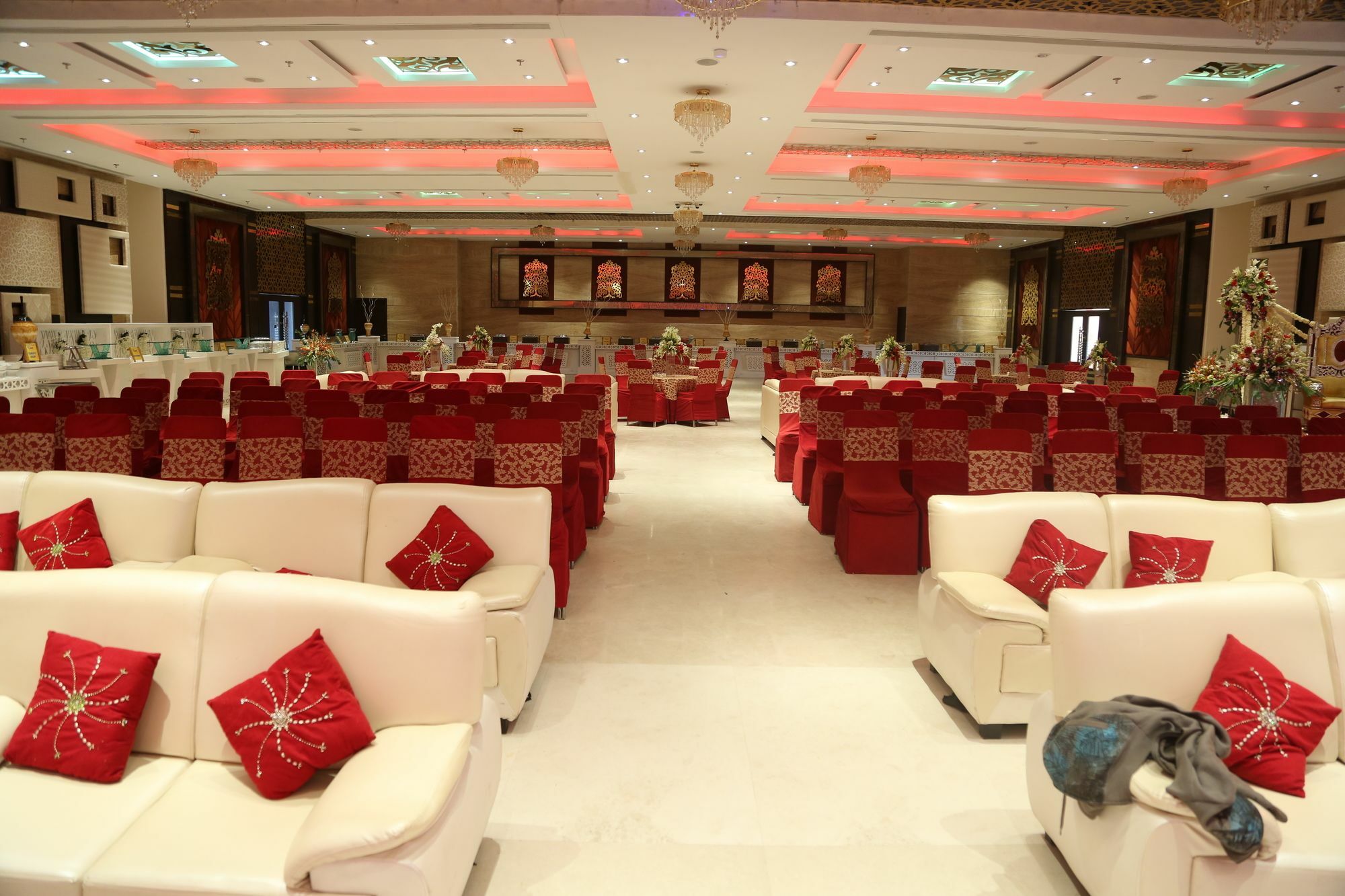 Hotel Kasturi Orchid Pāl Extérieur photo