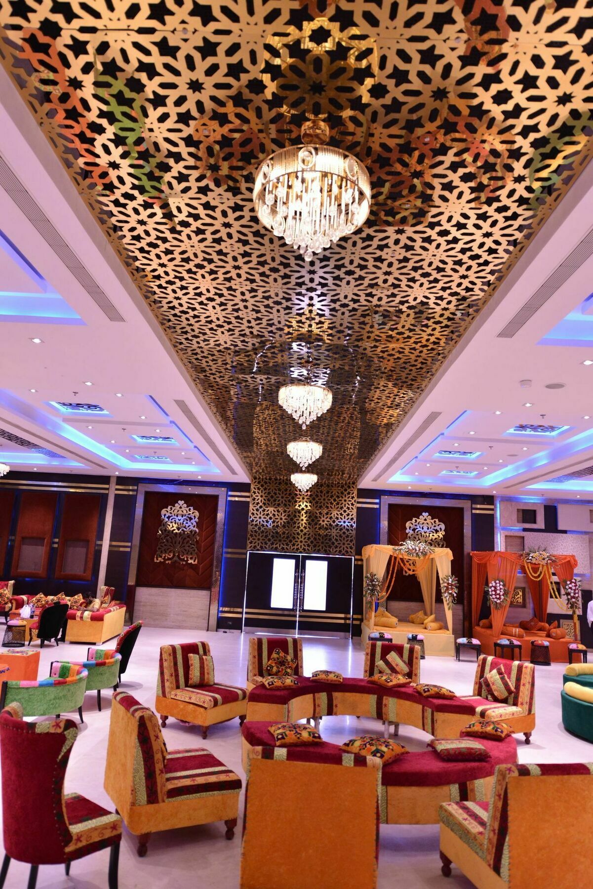 Hotel Kasturi Orchid Pāl Extérieur photo